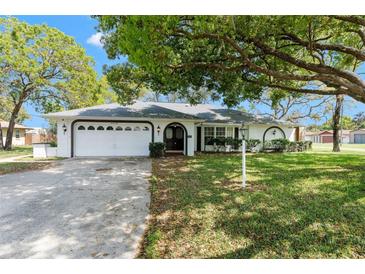 Photo one of 3050 Ardenwood Dr Spring Hill FL 34609 | MLS W7862332