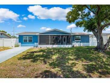 Photo one of 4703 Manor Dr New Port Richey FL 34652 | MLS W7864114