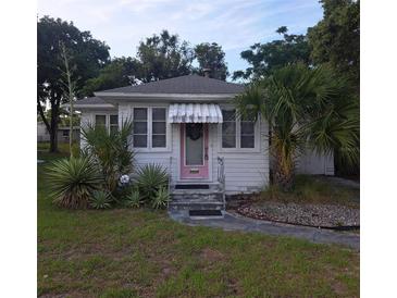 Photo one of 5935 Central Ave New Port Richey FL 34652 | MLS W7864901