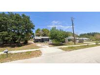 Cozy single-story home with driveway at 2107 Phillippi St, Sarasota, FL 34231