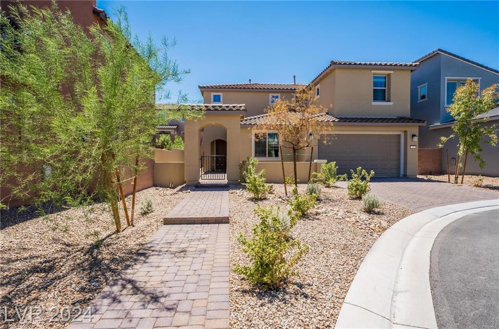 Photo one of 11 Parco Fiore Ct Henderson NV 89011 | MLS 2549927