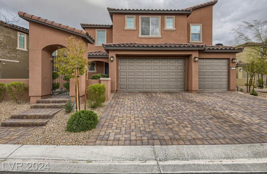 Photo one of 15 Parco Fiore Ct Henderson NV 89011 | MLS 2552328