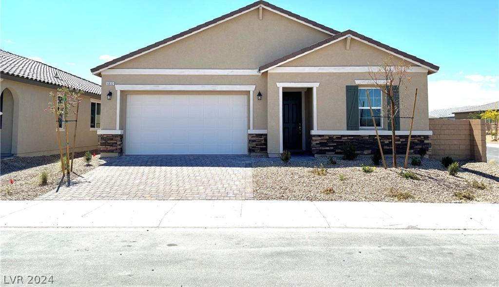 Photo one of 6033 Vivanco St North Las Vegas NV 89081 | MLS 2560831