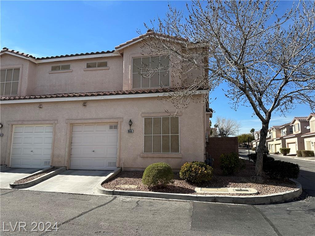 Photo one of 9559 Belle Fountain Ave Las Vegas NV 89123 | MLS 2568493