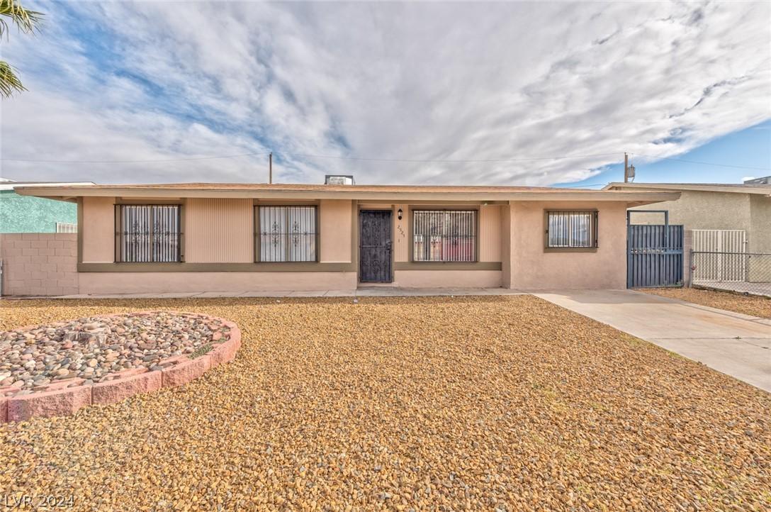 Photo one of 2525 Vana Ave North Las Vegas NV 89030 | MLS 2574001