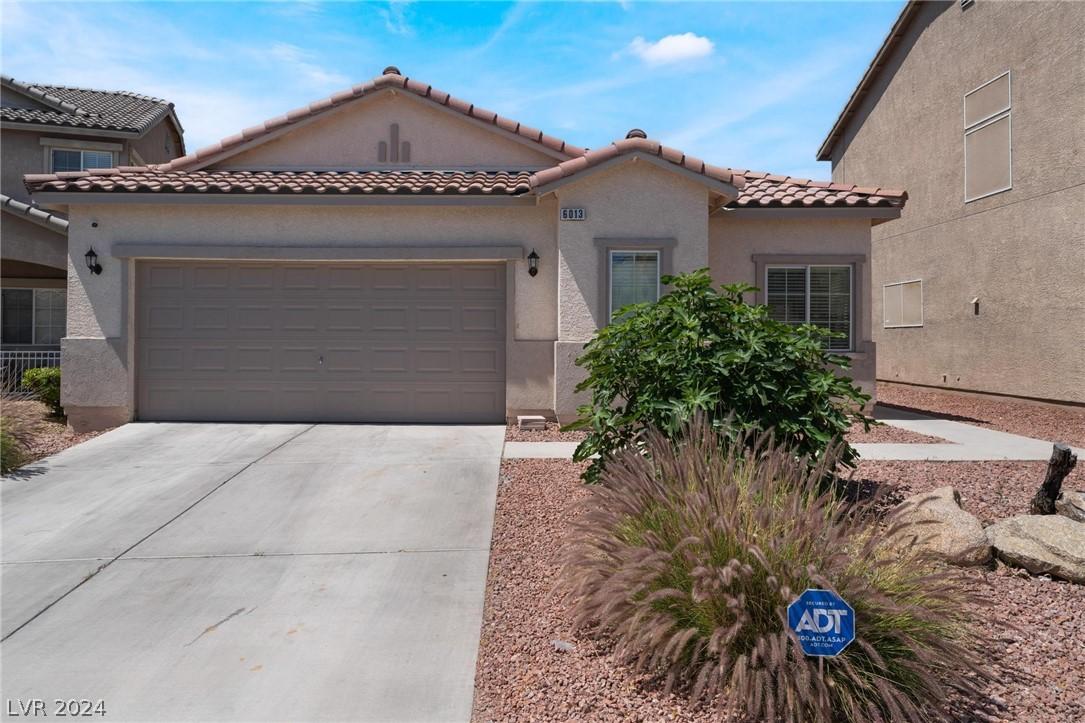 Photo one of 6013 Leaping Foal St North Las Vegas NV 89081 | MLS 2575555