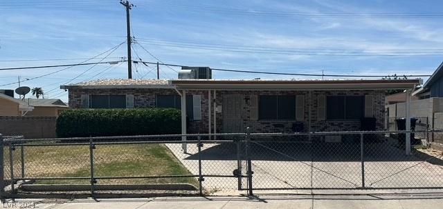 Photo one of 429 Rossmoyne Ave North Las Vegas NV 89030 | MLS 2576083