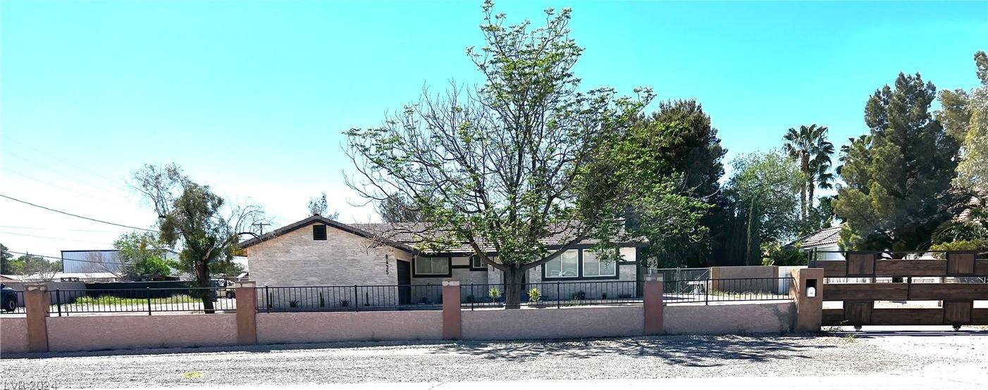 Photo one of 8435 Fairfield Ave Las Vegas NV 89123 | MLS 2576588