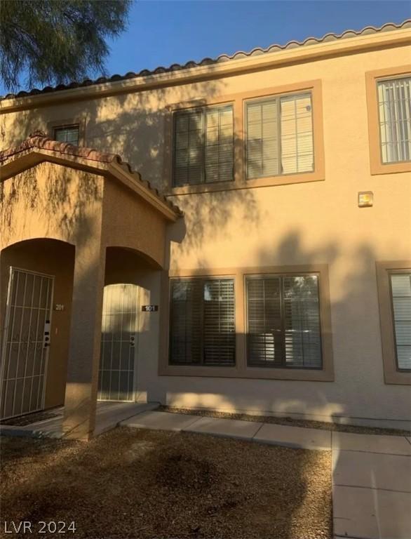 Photo one of 2060 Rancho Lake Dr # 101 Las Vegas NV 89108 | MLS 2577095