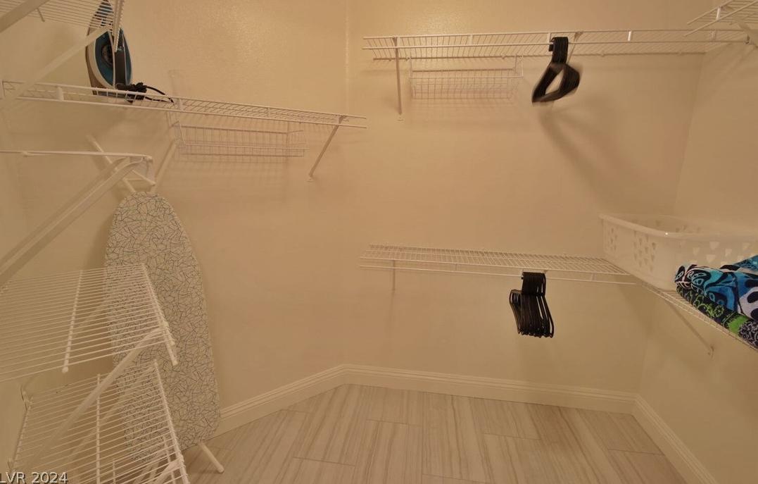 Photo #12