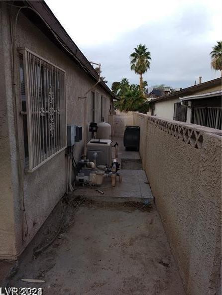 Photo #33