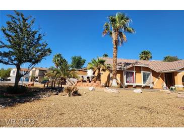 Photo one of 900 River Point Dr Las Vegas NV 89110 | MLS 2506737