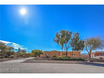 Photo one of 827 Havre Ave Henderson NV 89015 | MLS 2560957