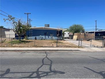 Photo one of 1901 Belmont St North Las Vegas NV 89030 | MLS 2597411