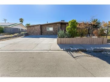 Photo one of 4846 Sorrento St Las Vegas NV 89121 | MLS 2613734