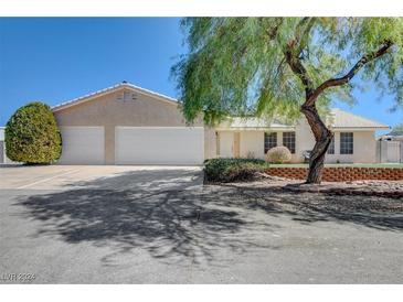 Photo one of 303 Glasgow St Henderson NV 89015 | MLS 2618481