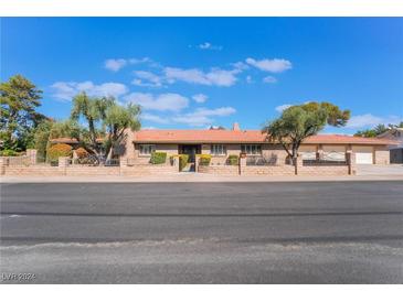 Photo one of 2510 E Saddle Ave Las Vegas NV 89121 | MLS 2623198